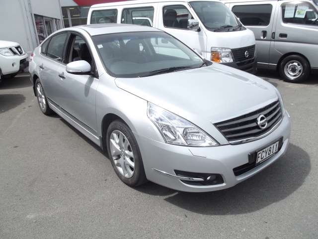 Nissan Maxima 350L