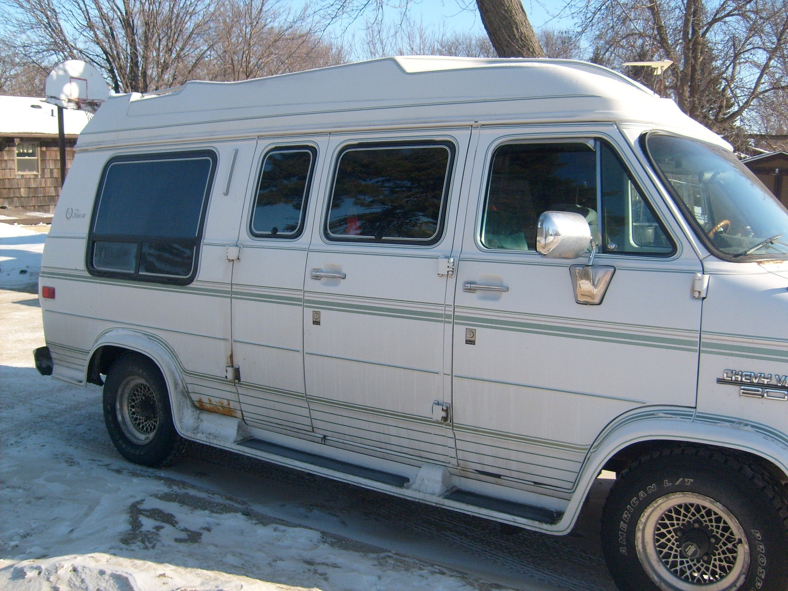 Chevrolet Chevy Van