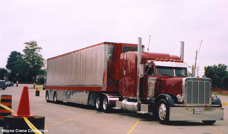 Peterbilt 275