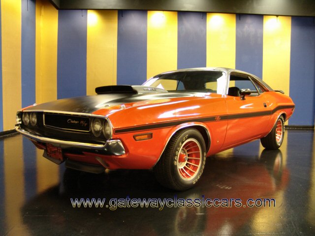 Dodge Challenger RT six pack