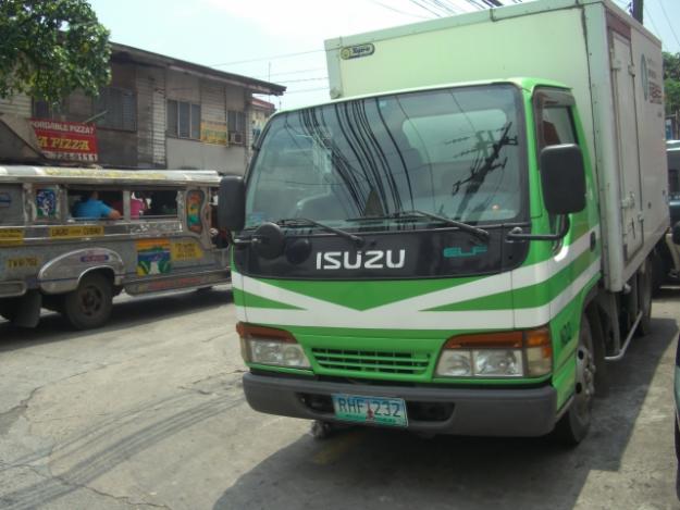 Isuzu NKR