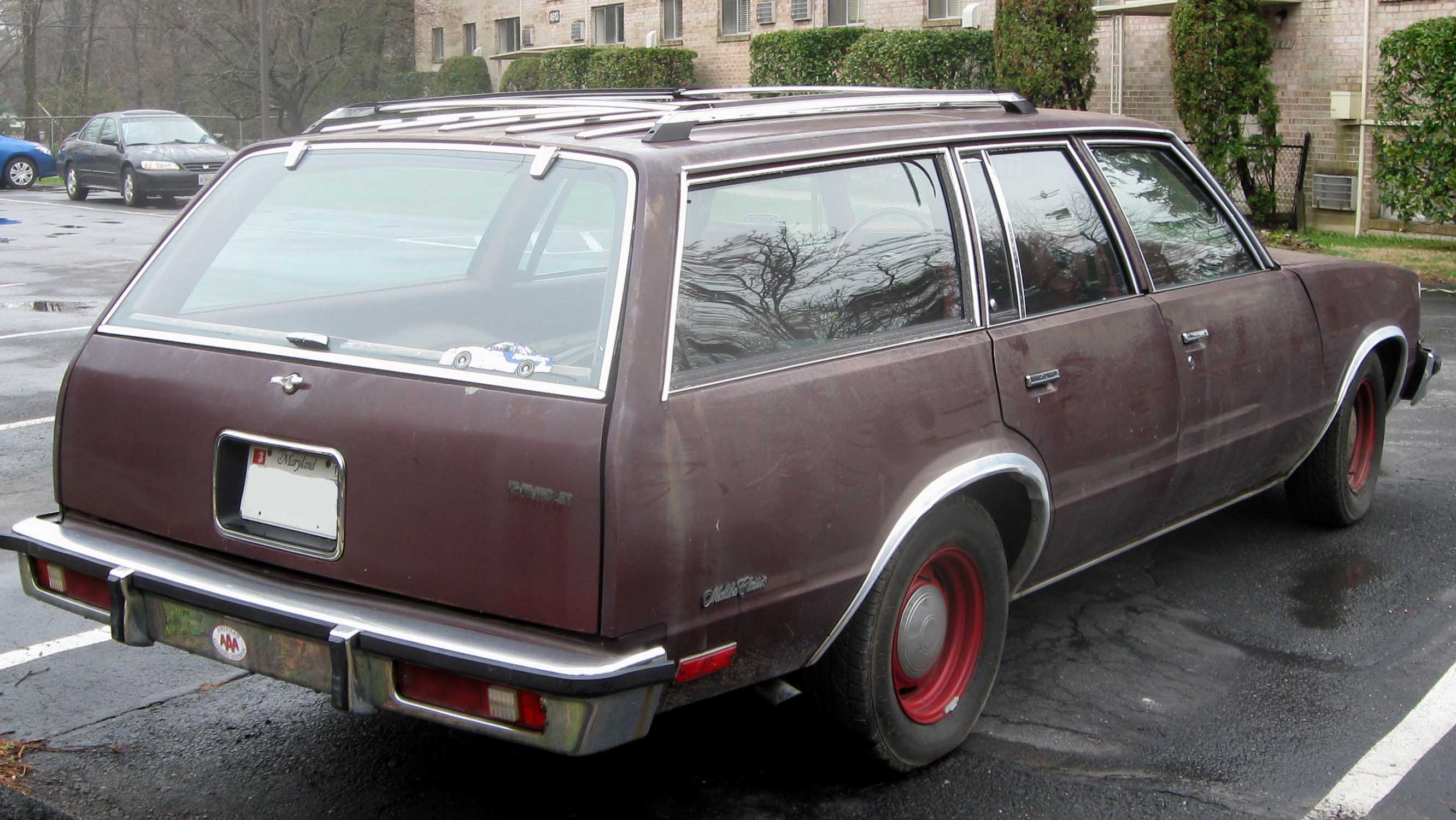 Chevrolet Malibu Classic wagon