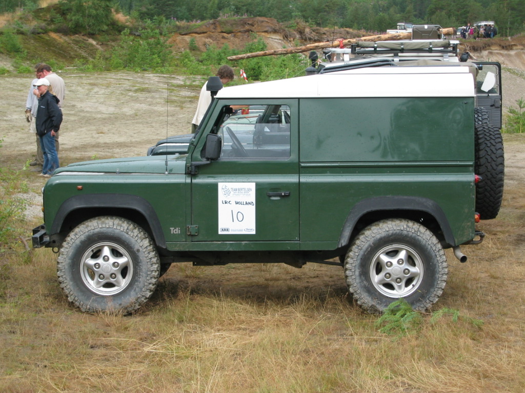 Land Rover 90 D