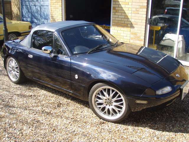 Mazda MX5 Eunos Roadstar