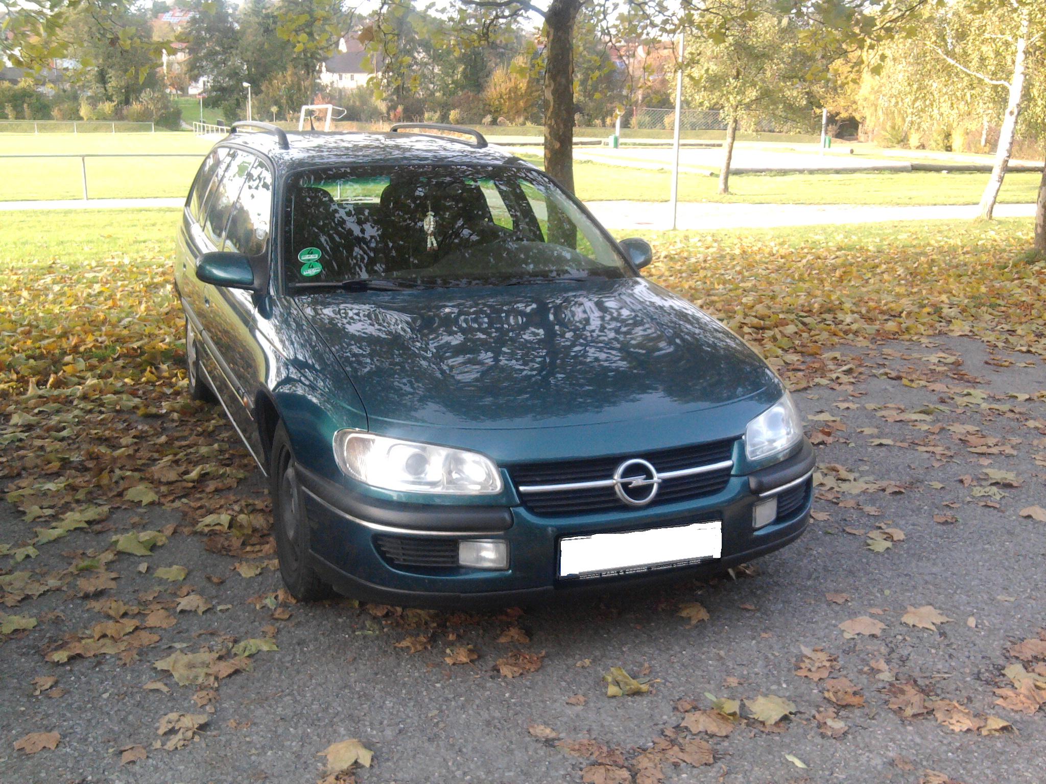 Opel Omega-B 2016V