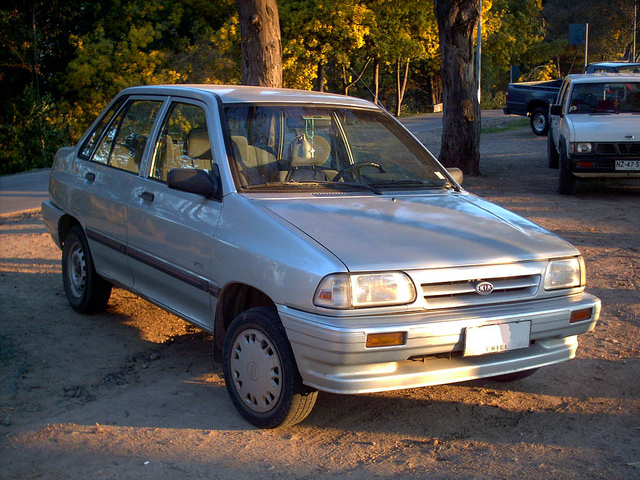 Kia Pride B 13 GTX Sedan