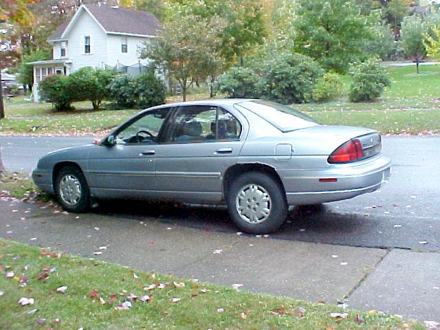 Chevrolet Lumina Sedan