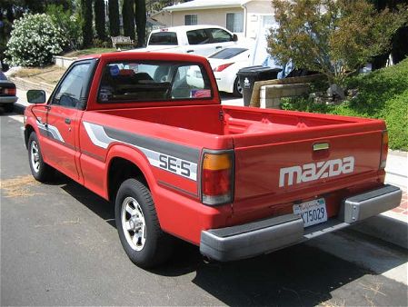 Mazda B-2000