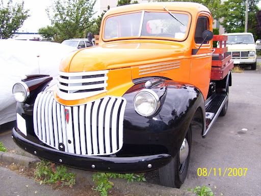 Hino 700 SH 1942