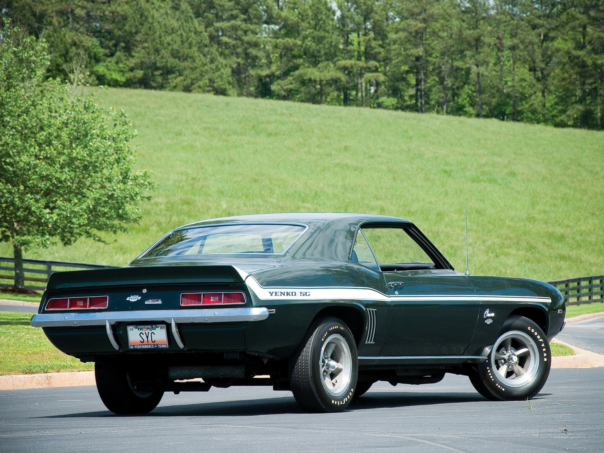 Chevrolet Camaro Yenko SC