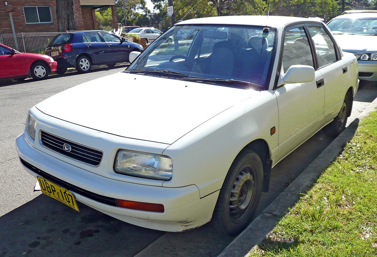 Daihatsu Applause 16 L 16v