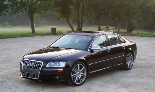 Audi S8