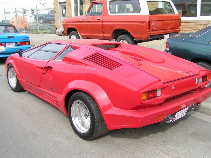 Pontiac Fiero GT 28L V6