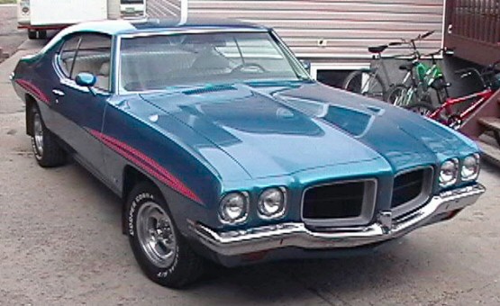 Pontiac T-37 2dr HT