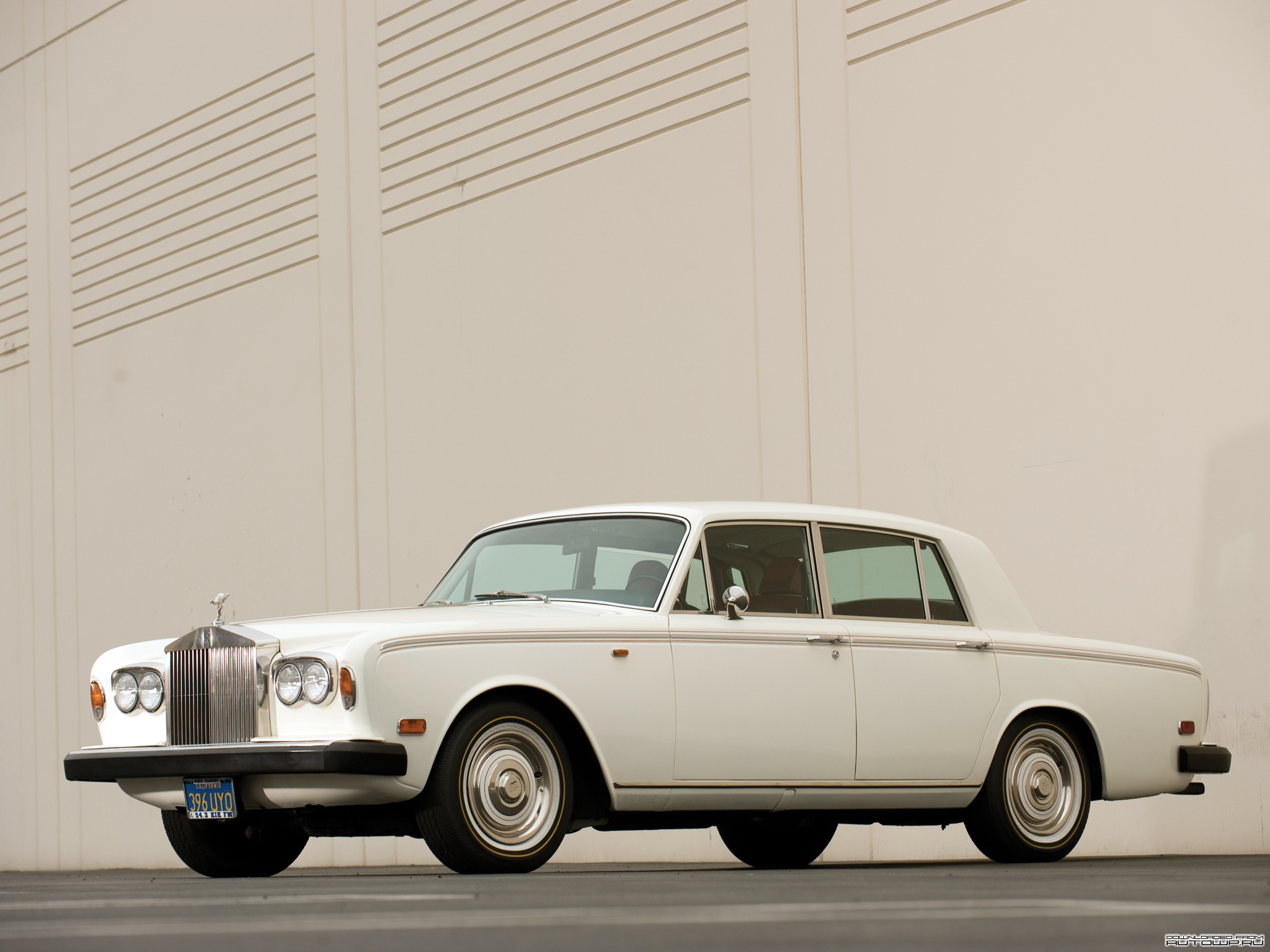 Rolls royce Silverwing Landaulette