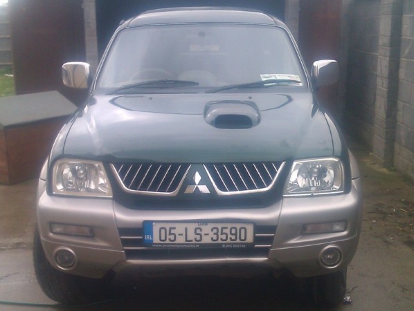 Mitsubishi L200 CRS 25 Di-D Crew Cab