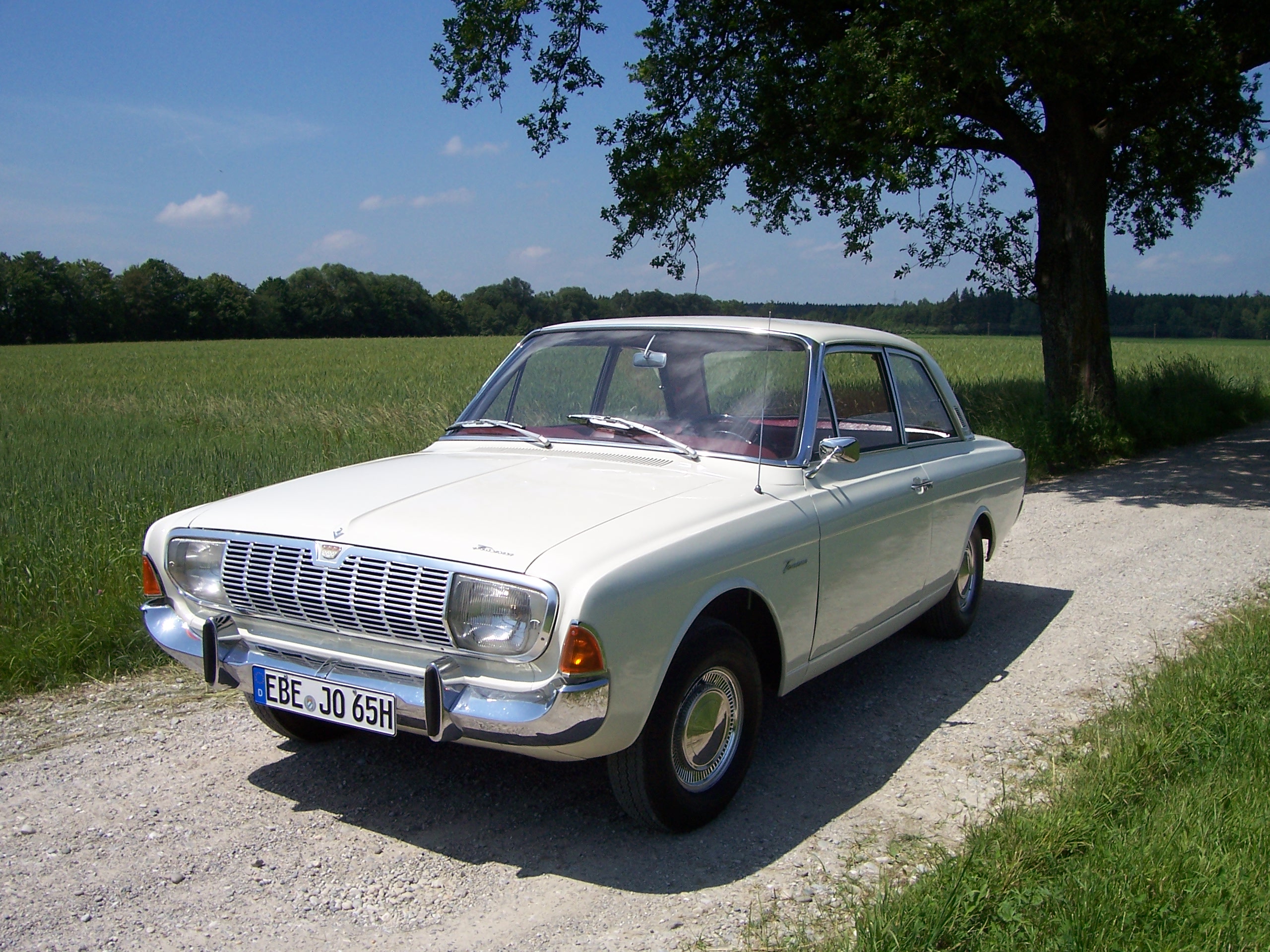 Ford Taunus 17M 2dr