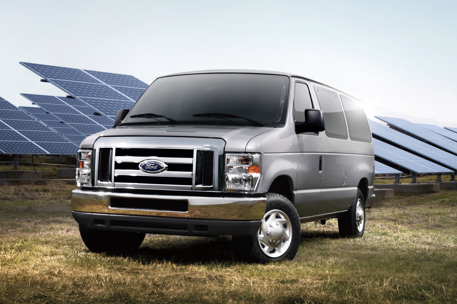 Ford E-150XLT