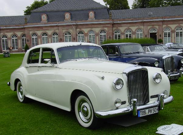 Bentley S2