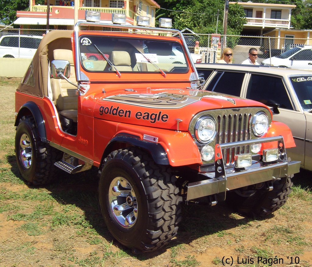 Jeep Golden Eagle