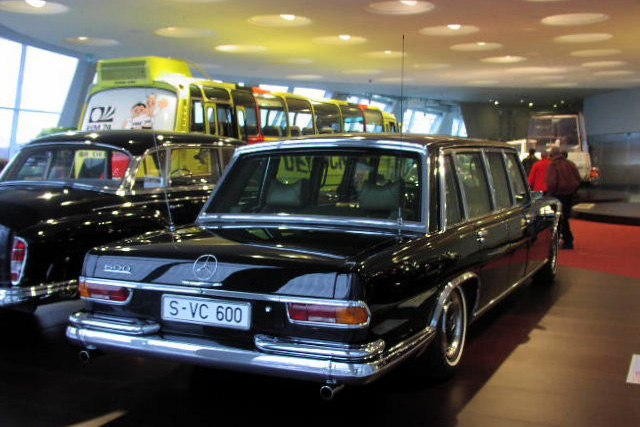 Mercedes-Benz 600