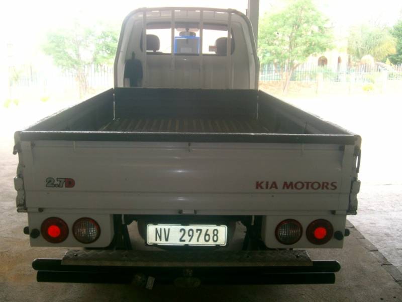 Kia H100