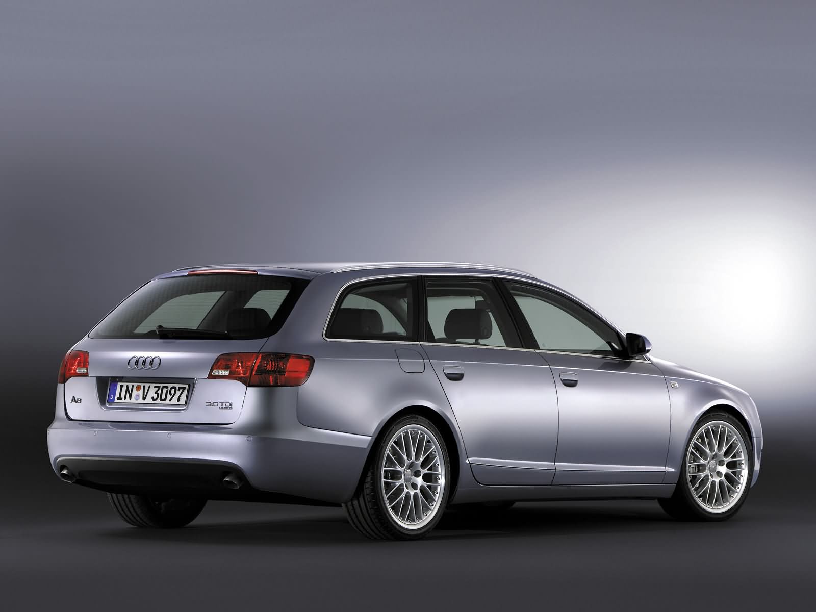 Audi A6 Avant Quattro