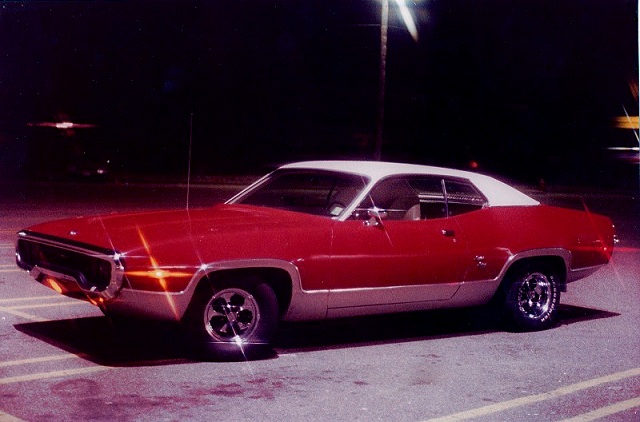 Plymouth Satellite Sebring