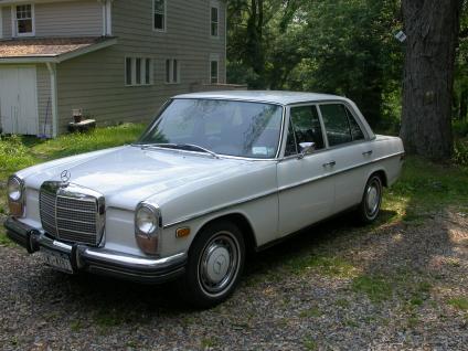 Mercedes-Benz 250