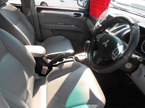 Mitsubishi Pajero GLS Sport