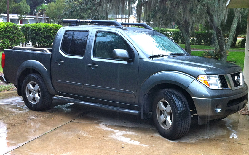 Nissan Navara 25 LE 4WD Crew Cab