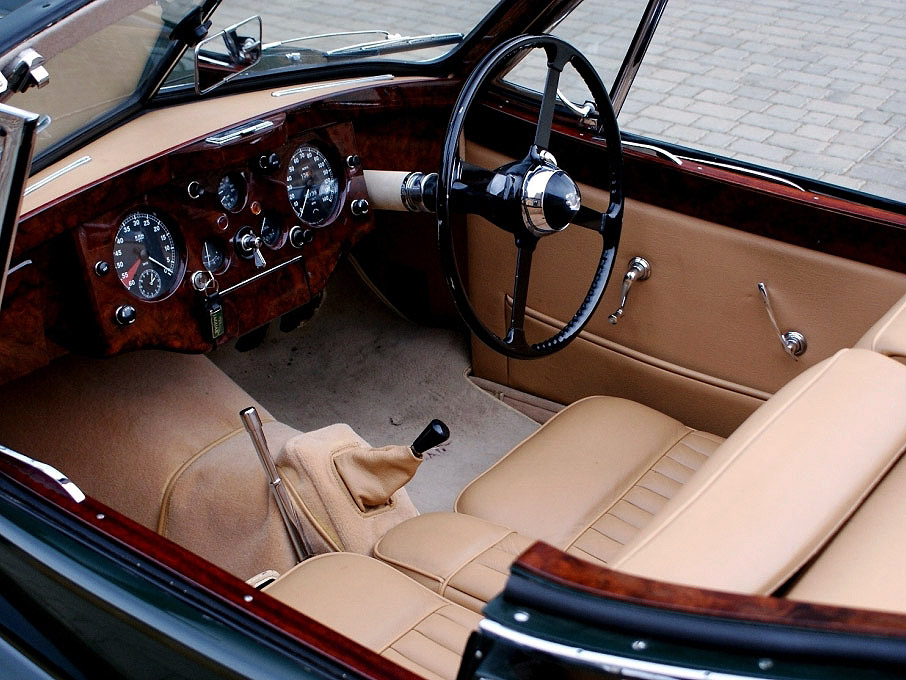 Jaguar XK120 DHC