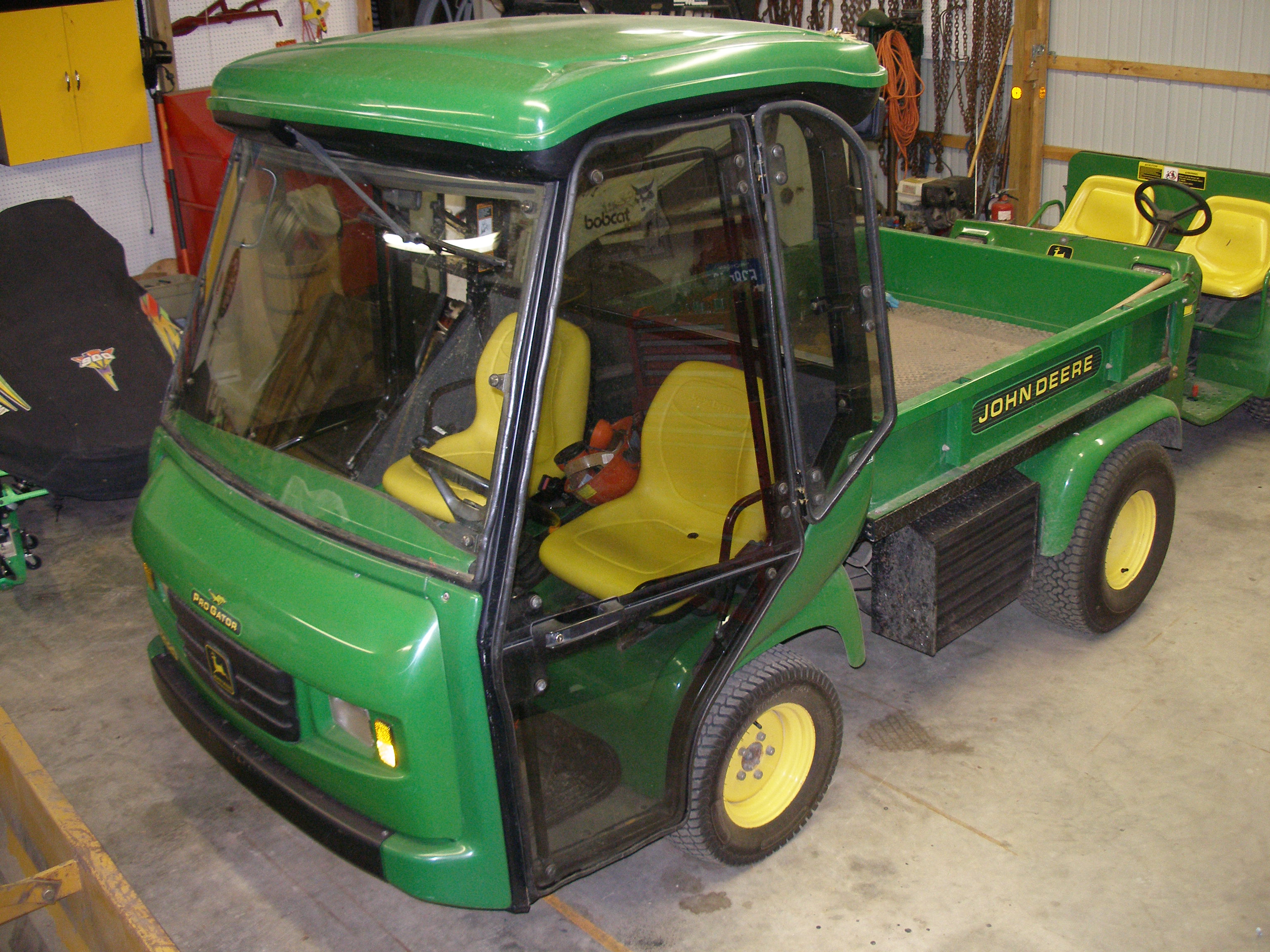 John Deere Gator