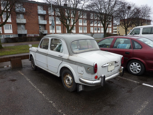 Fiat 1100 De Luxe