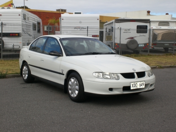 Holden Commodore Executive V6 VX