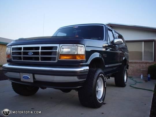 Ford Bronco XLT