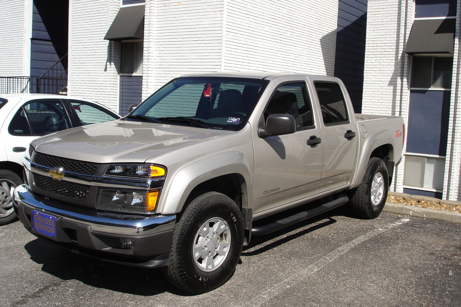 Chevrolet Colorado 29 LS Crew Cab