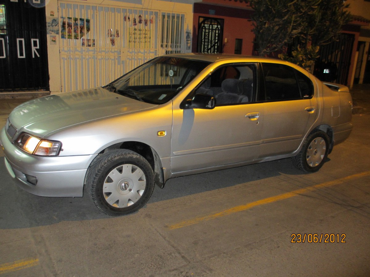 Nissan Primera Camino 18