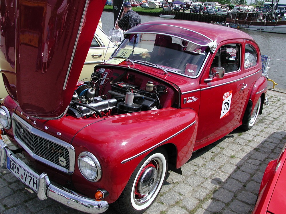 Volvo PV544