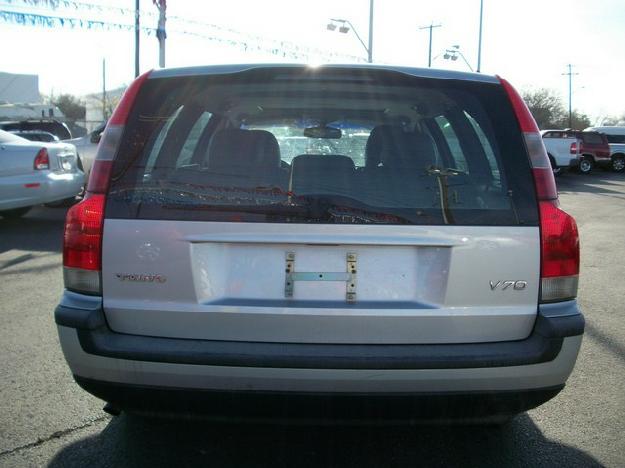 Volvo V70 24