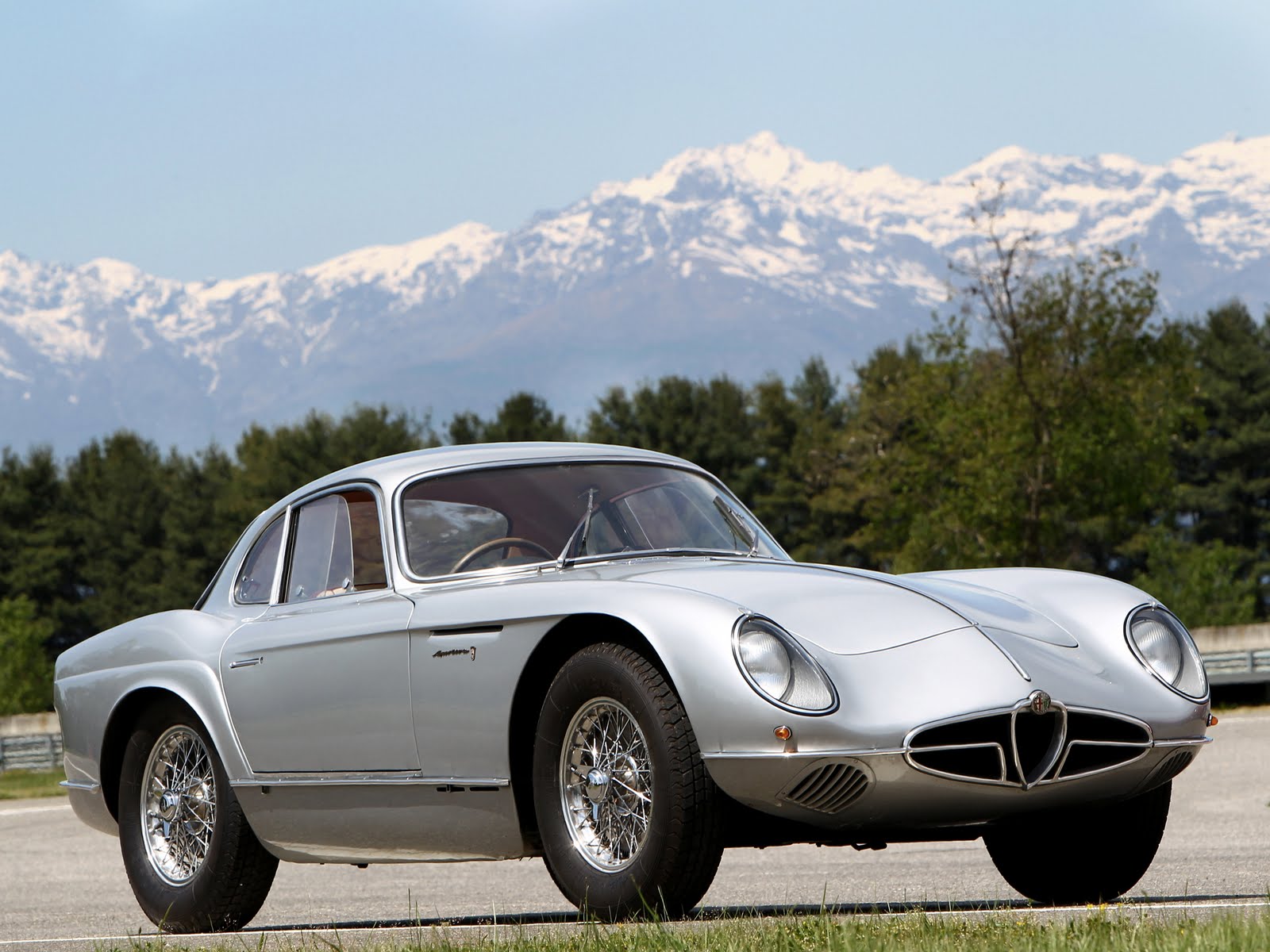 Alfa Romeo 2000 Sportiva