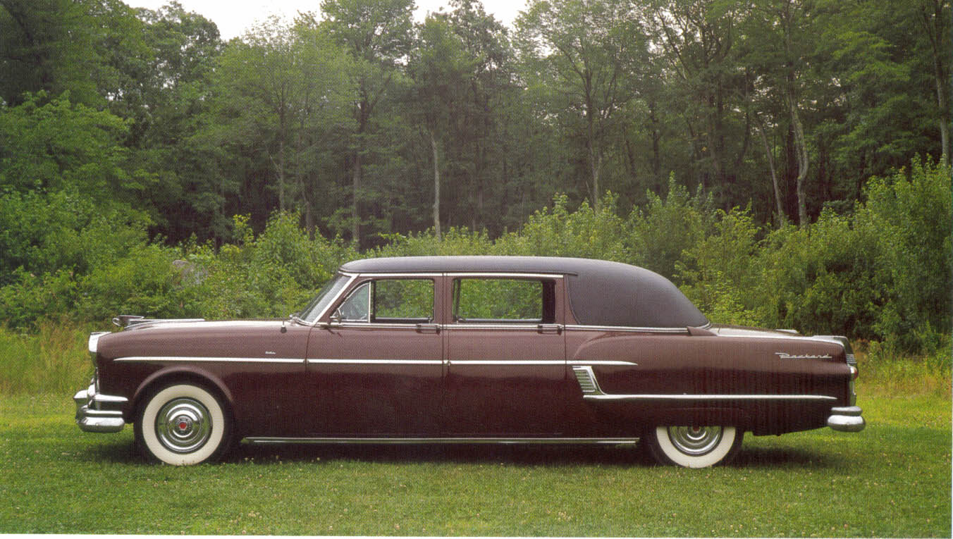 Packard 5413 Henney ambulance