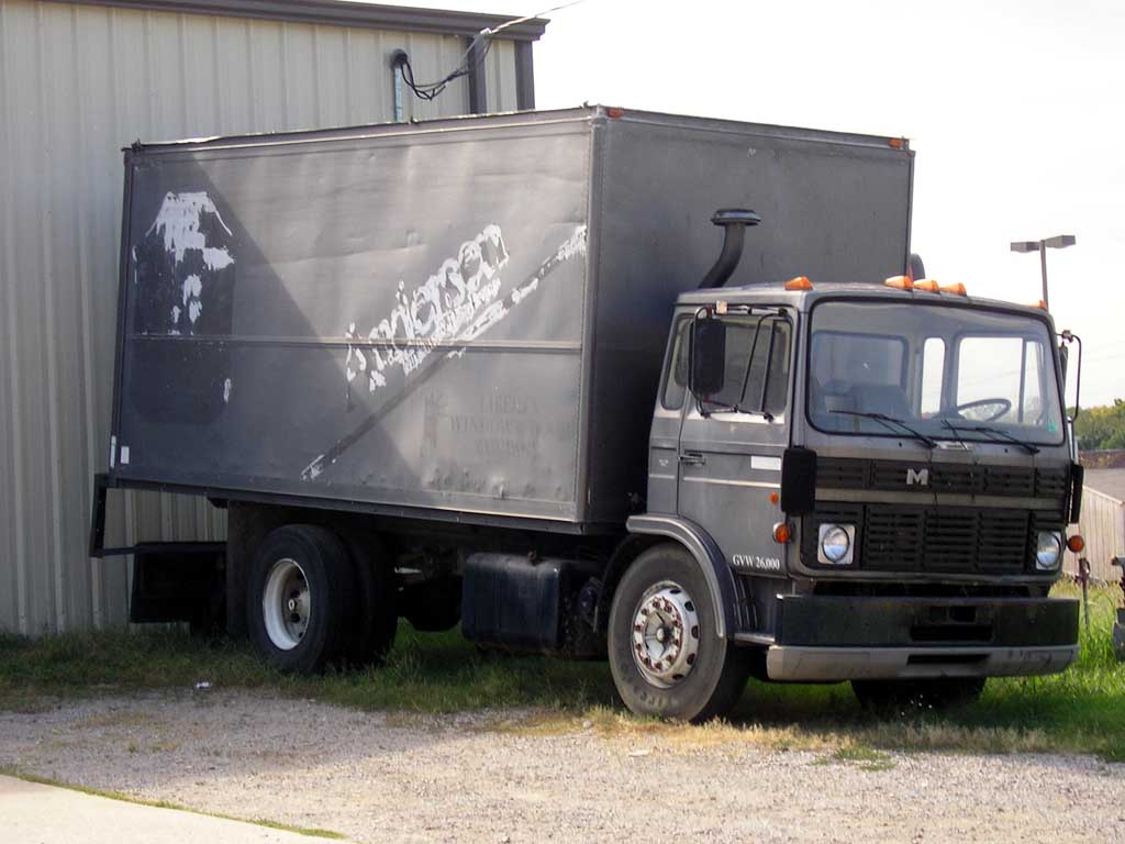 Mack MS600