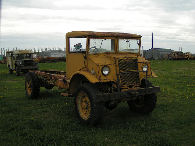 Chevrolet G-2500 LXE van