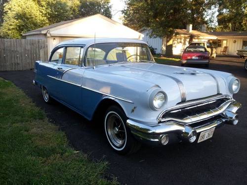 Pontiac Chieftain 2dr sedan