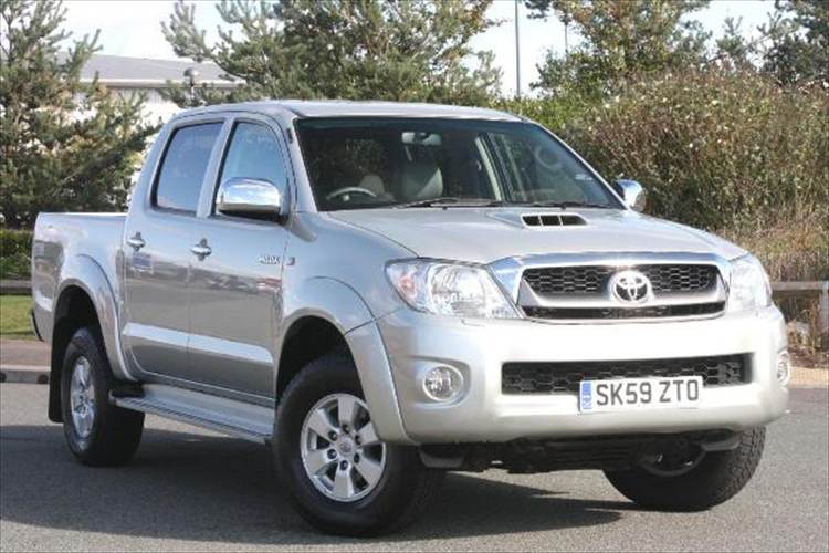 Toyota Hilux Double Cab 30 D-4D