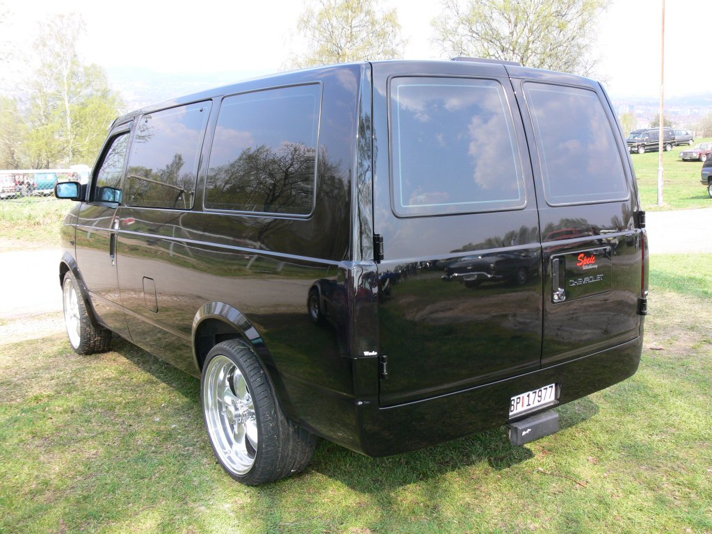 Chevrolet astro i