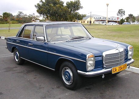 Mercedes-Benz 230