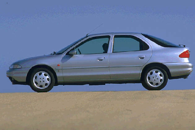 Ford Mondeo V6 Ghia