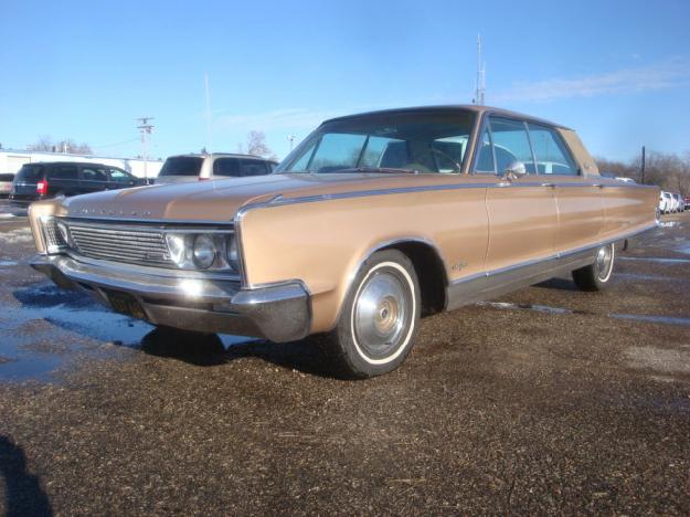 Chrysler New Yorker 4dr